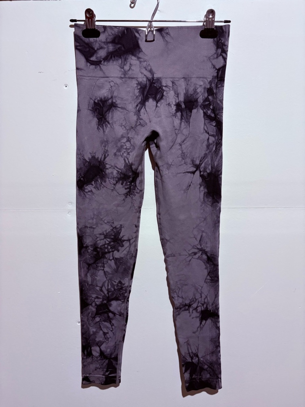 Women’s Rushed Seam Grey Leggings- Booty Scrunch Size Large